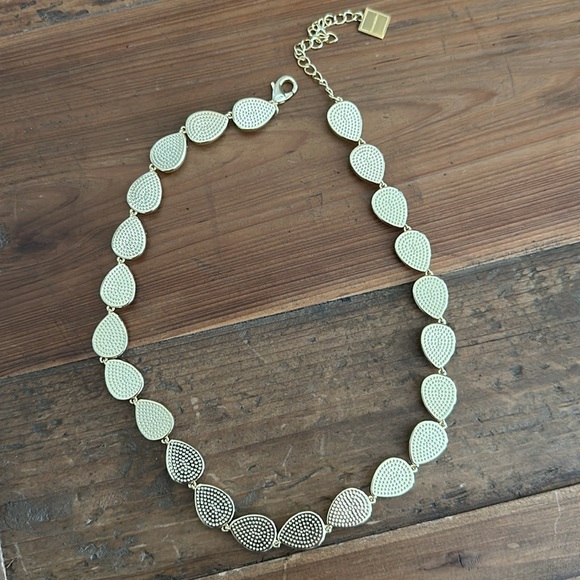 EMERALD XO IVY WHITE ABALONE NECKLACE | NWT - Picture 2 of 4